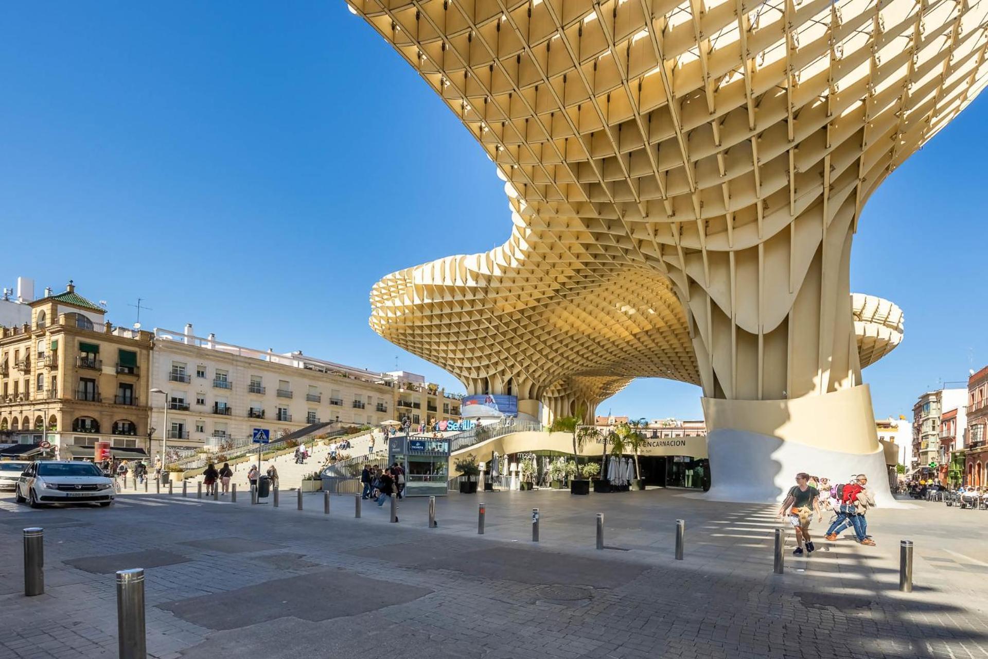 Comfy Away - Estudio En Patio De Vecinos En Las Setas Seville Luaran gambar